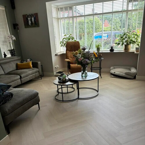 mFLOR Lijmstrook Visgraat Parva River Oak Tarn 41329