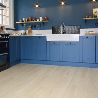 Click Essentials 1200 Charleston Oak 50 LVP 1172