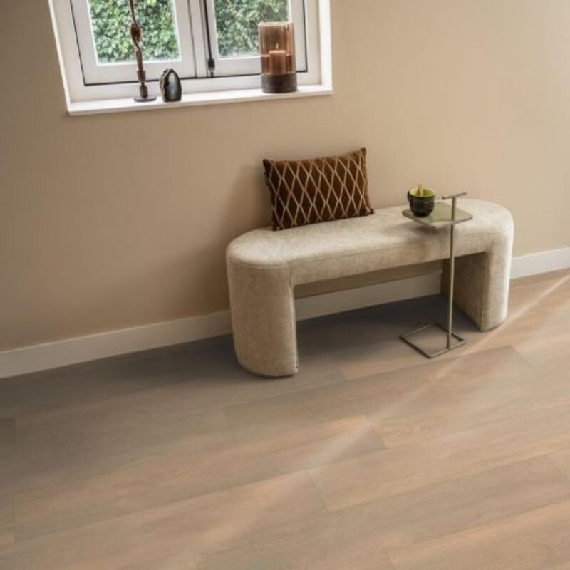 Arnstadt Beige Eiken 8110