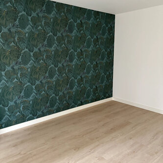 Click LayRed Stanford Oak 65213