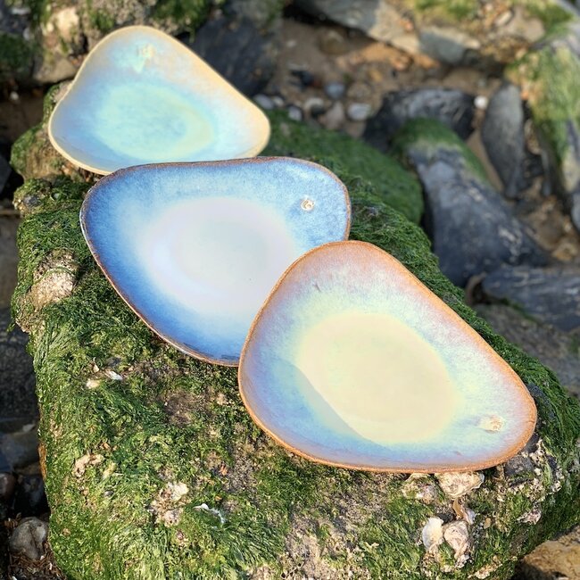 Handmade ceramic plate Coquille, Beach