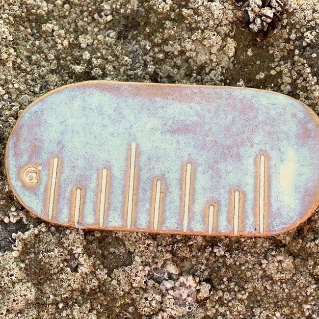 Ceramic handmade oval plate Linea