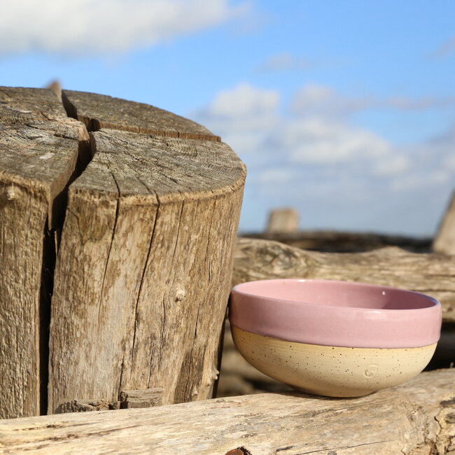 Bowl contemporain fait main en céramique du service "Rose"