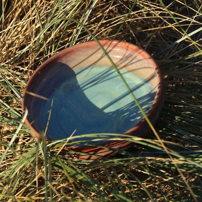 Handmade ceramic scale with unique glazes from the "Sungreen" service