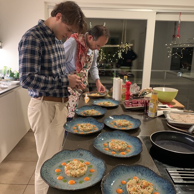 Handmade ceramic plate Amandine Beachin shell shape "Chefs Artisann i-lign" for contemporary use as well as for catering.