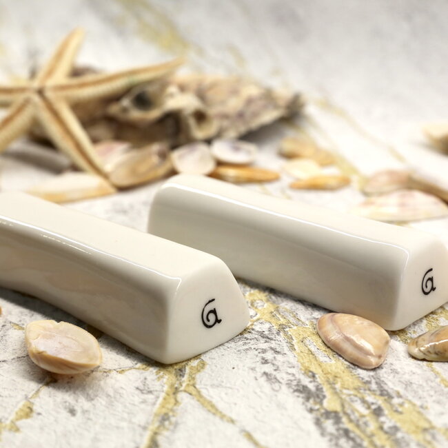 Handmade porcelain cutlery holder