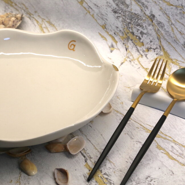 Porte-couverts en porcelaine fait main