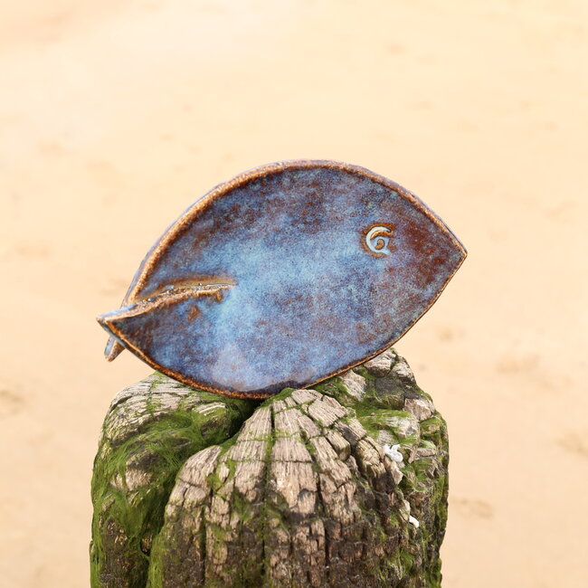 Céramique plat de poisson fait a la main, Beach