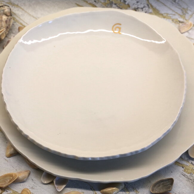 Porcelain handmade plate, Knokkette