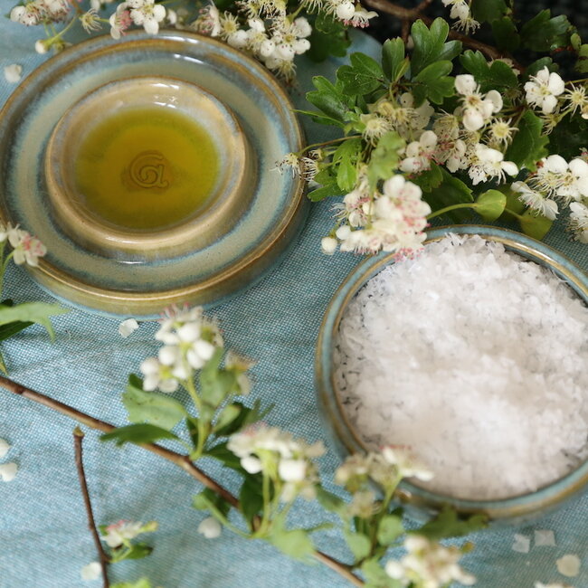 Handmade small ceramic oil dish,Mint