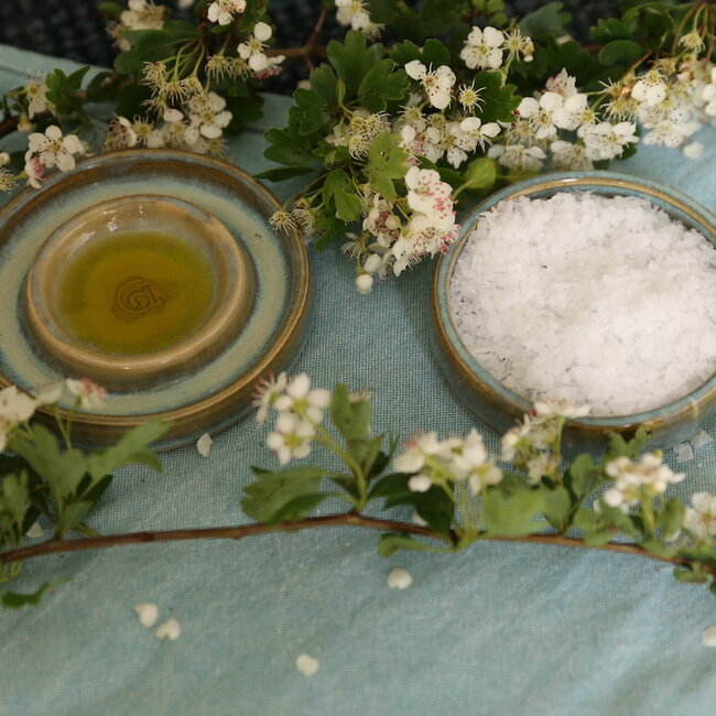 Handmade small ceramic oil dish,Mint