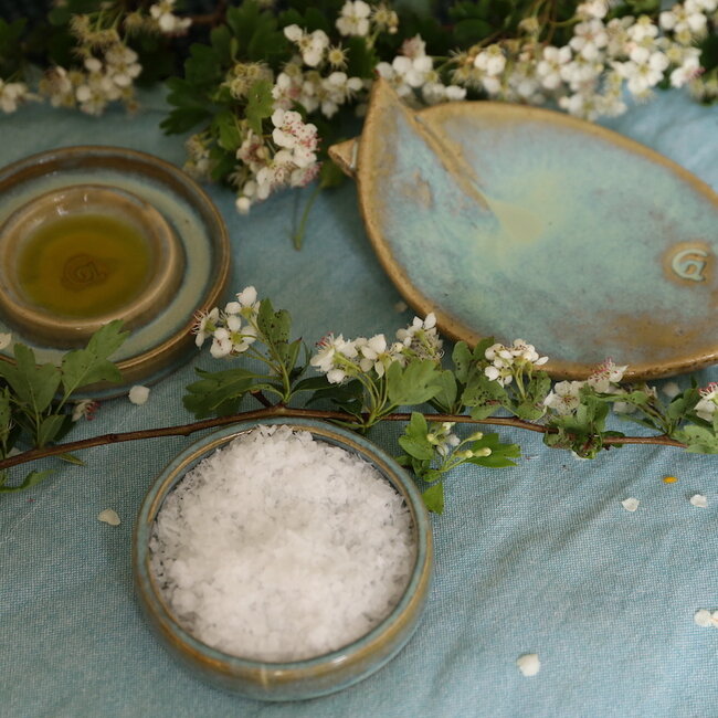 Plat à sel, poivre ou tapas artisanale en ceramique, Menthe