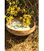 artisann Met de draaischijf handgemaakte schaal van Pyerite klei met een mooie gele, mosterd hoogbakkende glazuur.