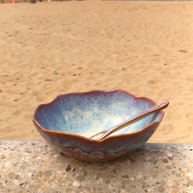 Unieke, exclusieve handgemaakte grote Sunrise decoratie- en fruitschaal voor uw tafel, keukeneiland.