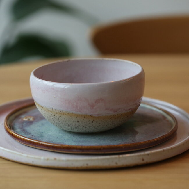 Contemporary, handmade ceramic bow from the "Rose" service