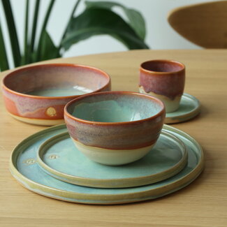 artisann Tableware set: Lagune and Sungreen