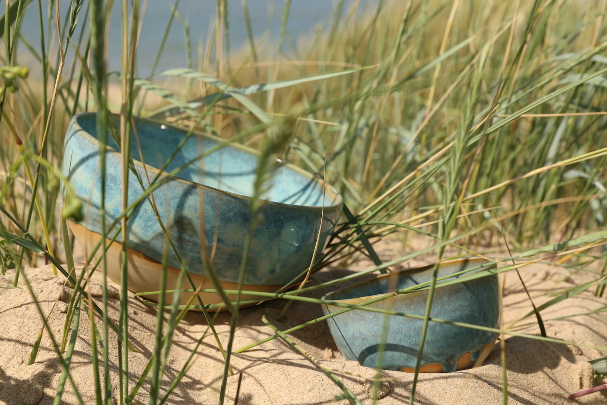 Belgian handmade ceramic tableware with unique glazes