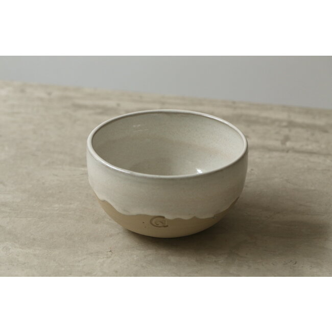 artisann Handmade ceramic bowl with unique glazes from the "White Spots" service
