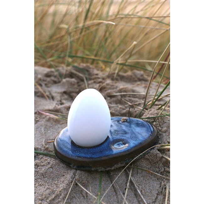artisanni Unique handmade contemporary ceramic egg cup in Beach glazes