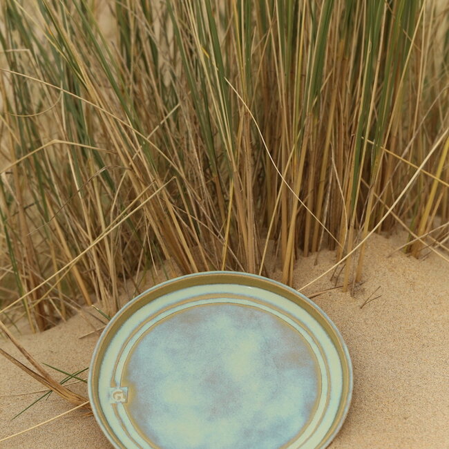 Handmade ceramic plate Beaufort, Lagune L