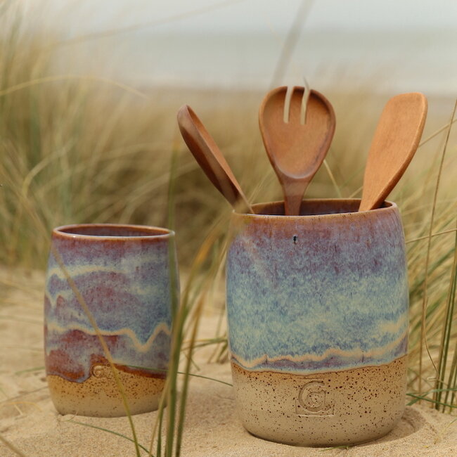 Beautiful contemporary, hand-turned ceramic vase "Sunrise"