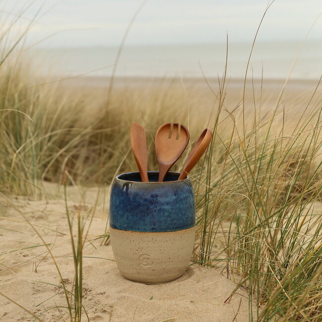 Beautiful contemporary, hand-turned ceramic vase "Beach"