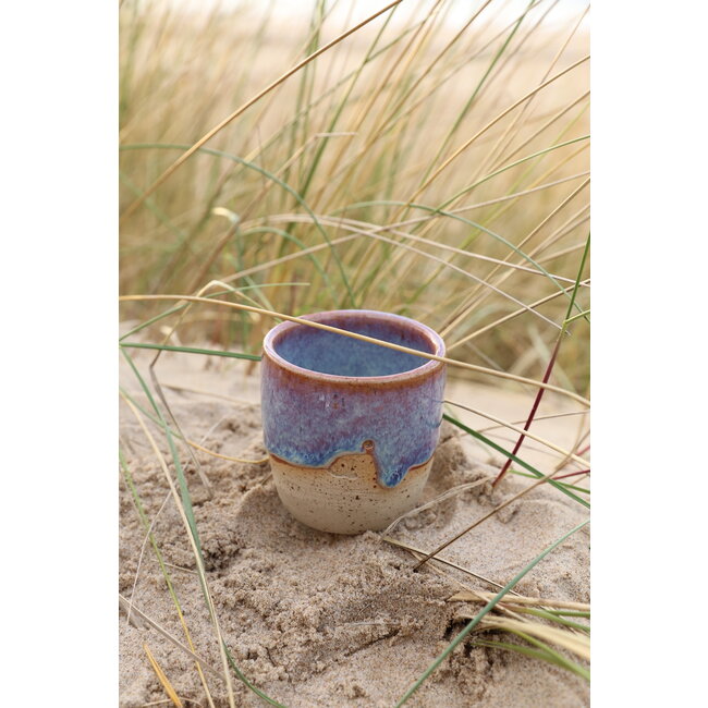 artisann Contemporary, handmade ceramic cup from the tableware and collection “Sunrise"