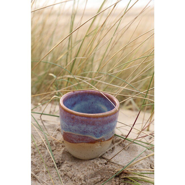 artisann Contemporary, handmade ceramic cup from the tableware and collection “Sunrise"