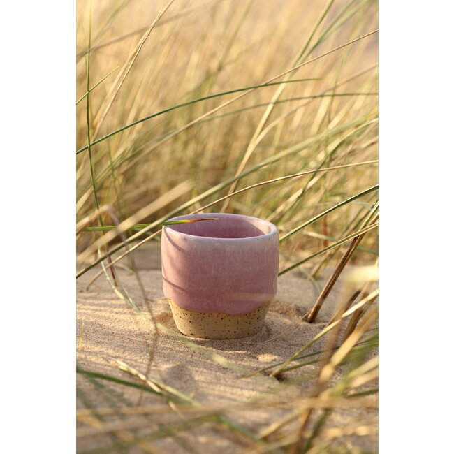 artisann Contemporary, handmade ceramic cup from the tableware and collection “Pink"