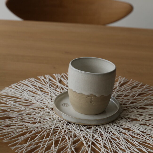 Keramisch handgemaakte koffietas, White Dunes