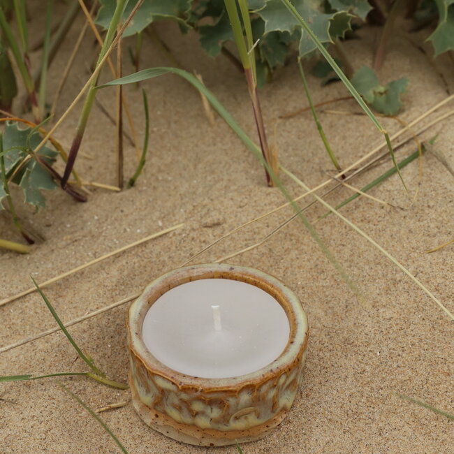 Handmade ceramic tealightholder, Mustard carving