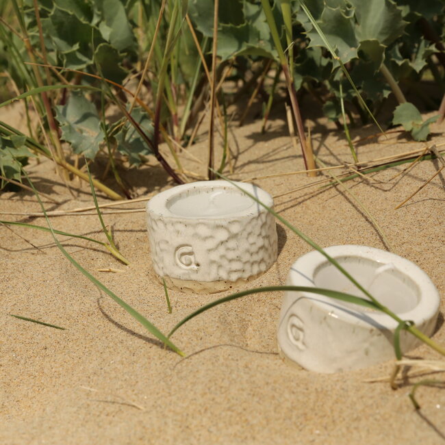 Handmade ceramic tealightholder, White carving