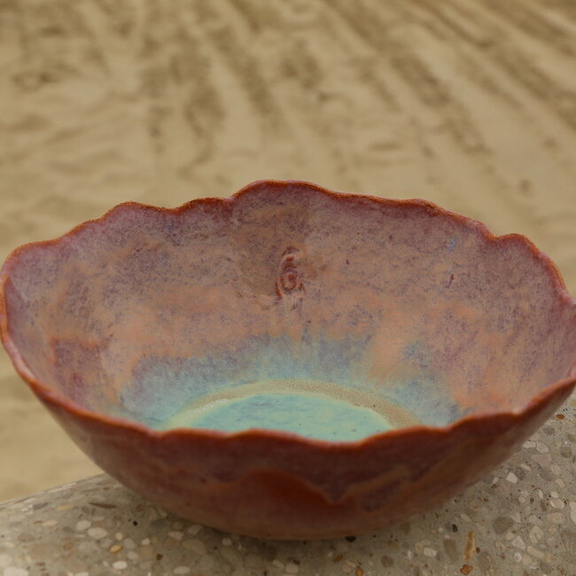 Unique, exclusive handmade large Sungreen decoration- or fruit bowl for your kitchen or table