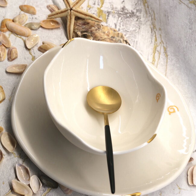 Porcelain handmade plate, Knokkette - Touch of Gold