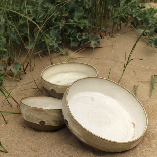 Handmade ceramic bowl with unique glazes from the "Italian White" service