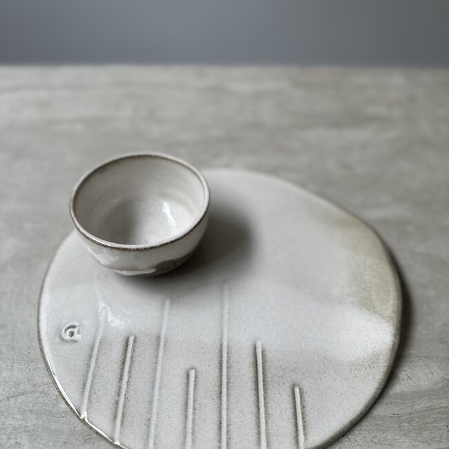 Keramisch handgemaakt rond bord Linea, Italian White