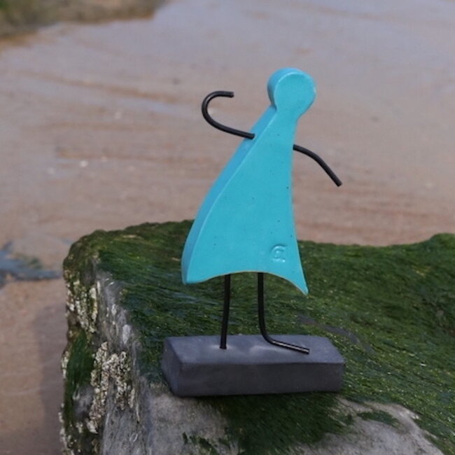 L'art représenté par une statue en céramique faite à la main est le symbole de l'unité, de l'amitié, de l'amour, du bonheur,... et bien plus encore.