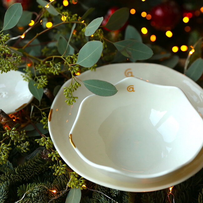 Bol contemporaine en porcelaine Knokkette "Touch of Gold"