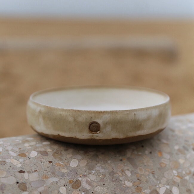 Handmade ceramic scale with unique glazes from the "Italian White" service