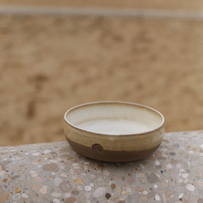 Handmade ceramic scale with unique glazes from the "Italian White" service
