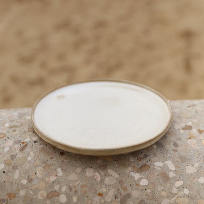Assiette en céramique artisanale, Italian White