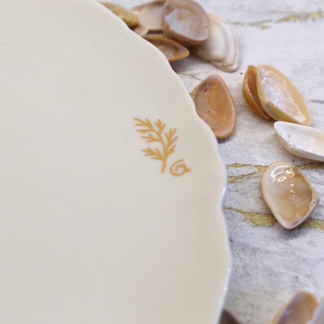 Porcelain  handmade plate, Feuillette