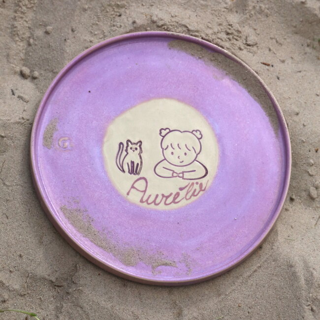 Handgemaakt keramisch bordje  van ons kinderservies "Aurélie"