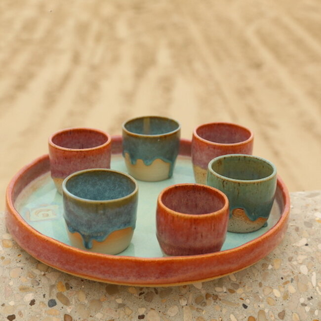 Tableware set: tapas scale  and cups