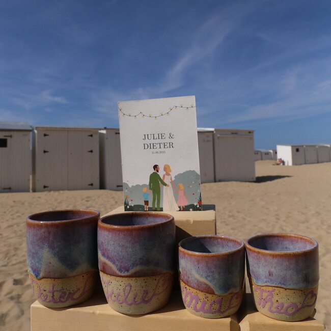 Personnalisez une tasse à café en céramique avec un nom manuscrit