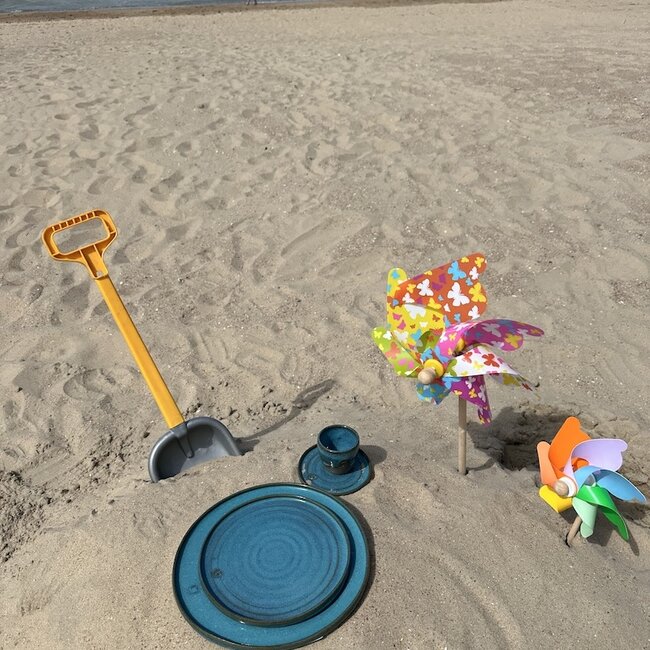 Assiette Turquoise et noir artisanal céramique fait main du service et de la collection "Italian Turquoise"
