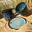 Hedendaagse, handgemaakte keramische mok of tas met oor van het servies en de collectie “Beach"