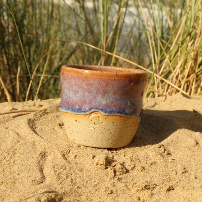 Wavy, handmade ceramic cup “Léonore” for our coffee set "Sunrise"