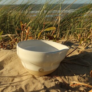 artisann Matcha can, bowl with spout White