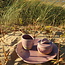 Handmade ceramic plate Amandine in shell shape and glazes pink of the "Chefs Artisann i-lign" for contemporary use as well as for catering.